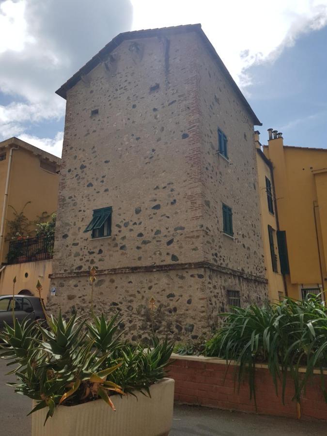 Hotel La Torre Cogoleto Exterior photo